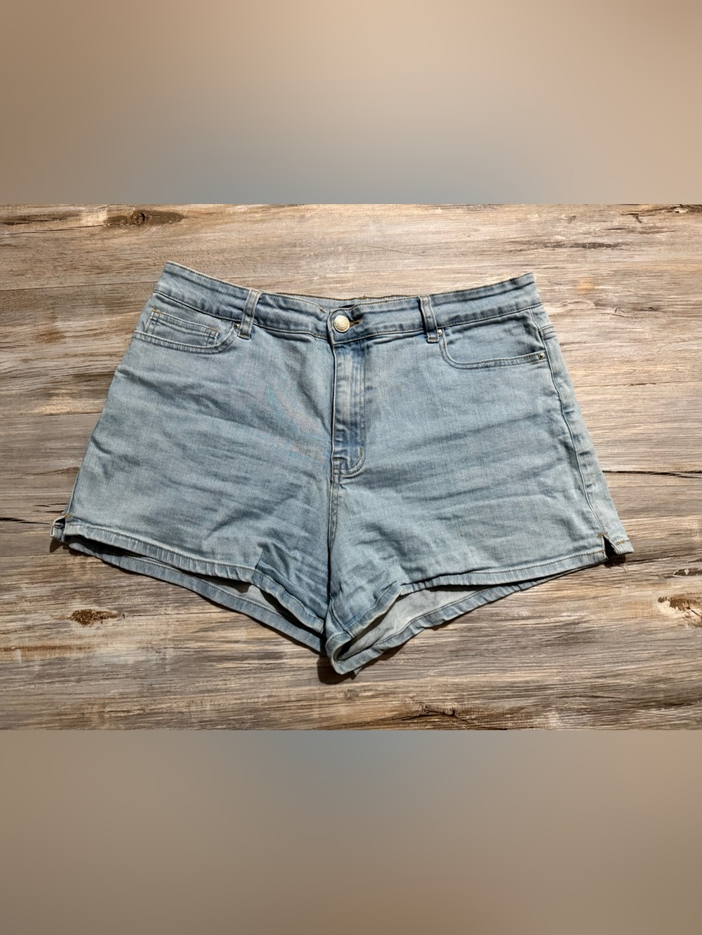Forever 21+ Jean Shorts Women 14 Plus Blue Light Wash Stretch High Rise 5-Pocket